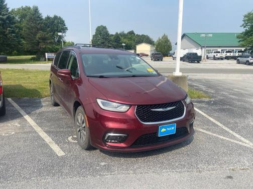 Velvet Red Pearlcoat 2021 Chrysler Pacifica Hybrid Touring