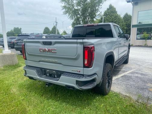 Thunderstorm Gray 2024 GMC Sierra 1500 AT4