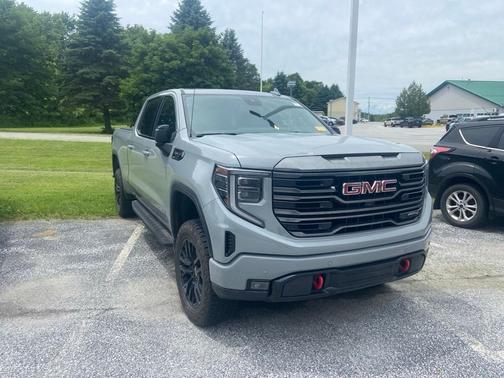 Thunderstorm Gray 2024 GMC Sierra 1500 AT4