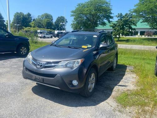 Magnetic Gray Metallic 2014 Toyota RAV4 XLE
