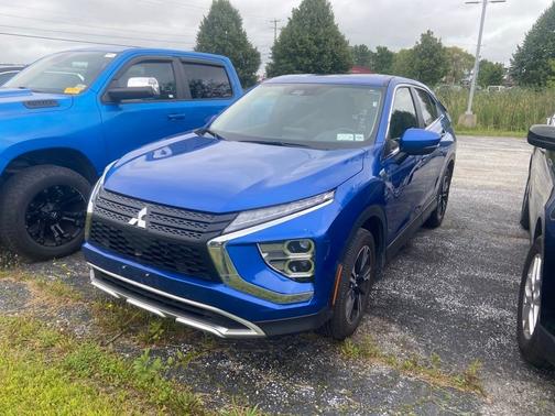 Black 2025 Mitsubishi Eclipse Cross SE