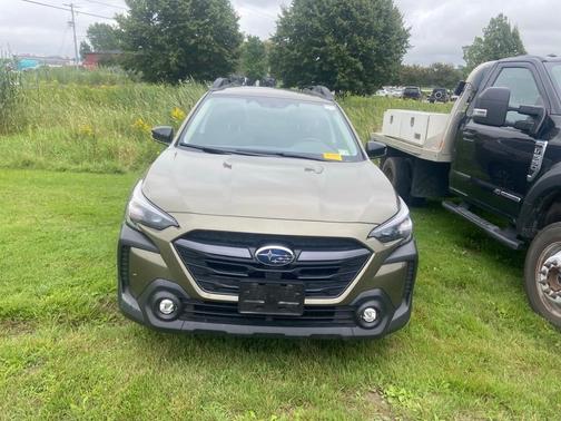 Autumn Green Metallic 2025 Subaru Outback Premium
