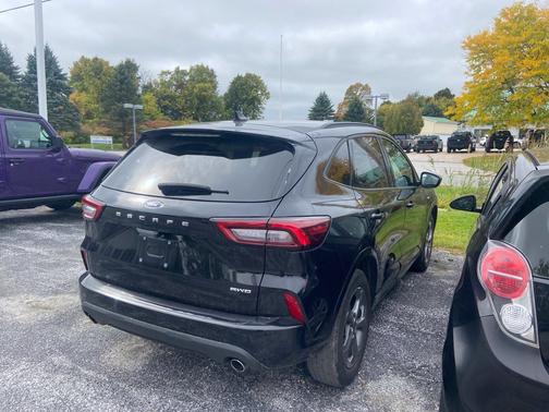 Black Metallic 2024 Ford Escape Base