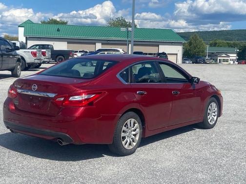 Scarlet Ember 2017 Nissan Altima 2.5 S