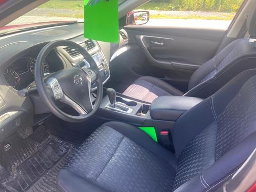 Scarlet Ember 2017 Nissan Altima 2.5 S