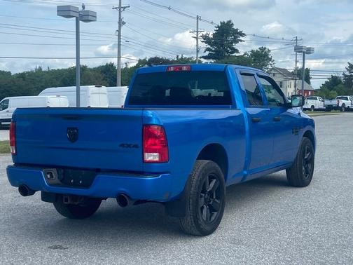 Hydro Blue Pearlcoat 2019 RAM 1500 Classic Express