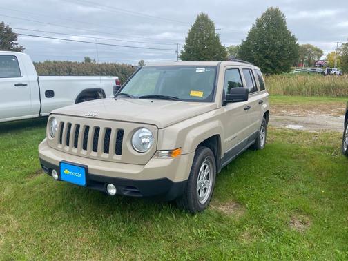 Mojave Sand Clearcoat 2016 Jeep Patriot Sport