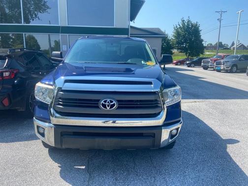 Blue Ribbon Metallic 2014 Toyota Tundra SR5