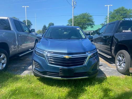 Lakeshore Blue Metallic 2024 Chevrolet Equinox LT