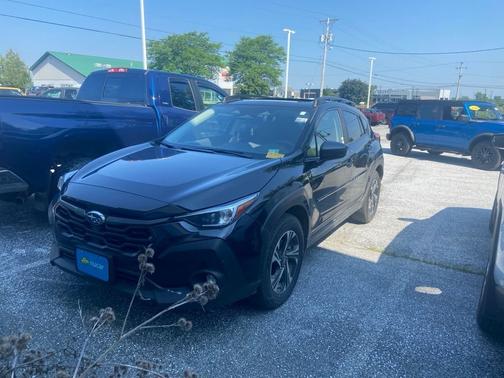 Crystal Black Silica 2024 Subaru Crosstrek Premium