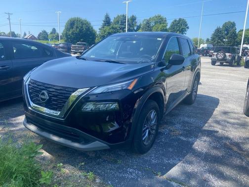 Super Black 2023 Nissan Rogue S