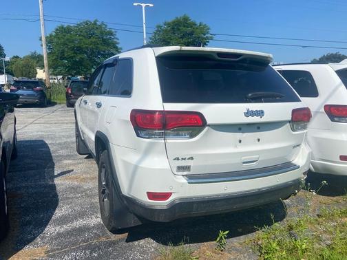 Bright White Clearcoat 2022 Jeep Grand Cherokee WK Limited