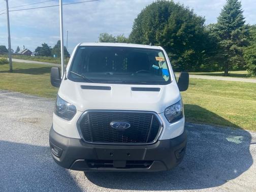 Oxford White 2025 Ford Transit-250 Base