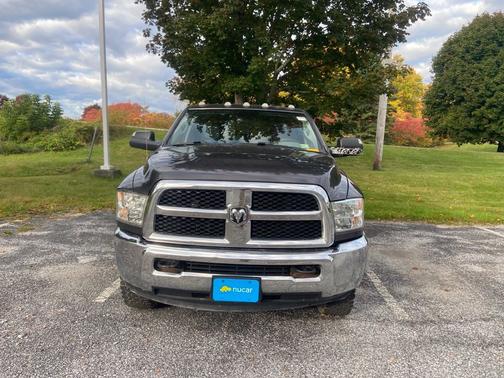 Granite Crystal Metallic Clearcoat 2018 RAM 2500 Tradesman