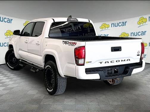 Super White 2017 Toyota Tacoma TRD Sport