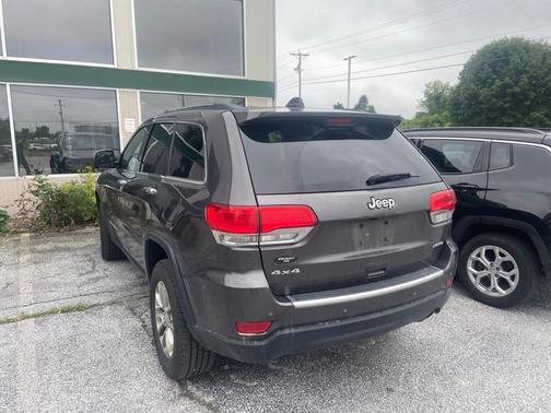 Granite Crystal Metallic Clearcoat 2015 Jeep Grand Cherokee Limited