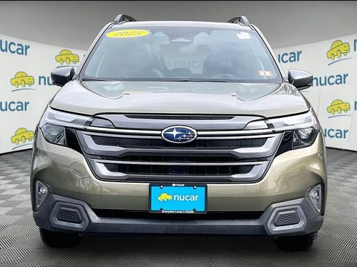Autumn Green Metallic 2025 Subaru Forester Limited