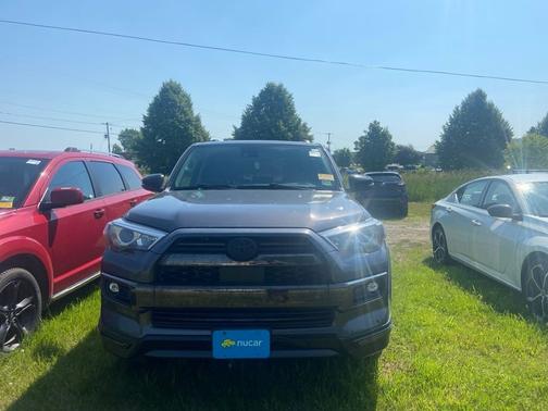 Magnetic Gray Metallic 2021 Toyota 4Runner Nightshade