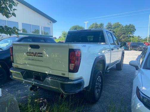 Summit White 2025 GMC Sierra 3500 Pro