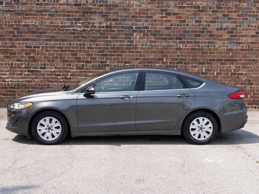 Charcoal 2019 Ford Fusion SE