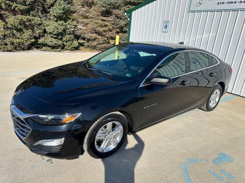 Mosaic Black Metallic 2020 Chevrolet Malibu 1LS