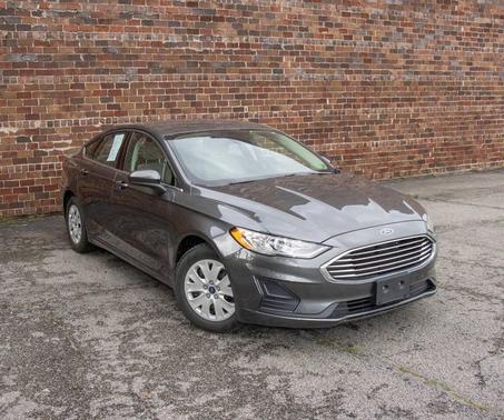 Charcoal 2019 Ford Fusion SE