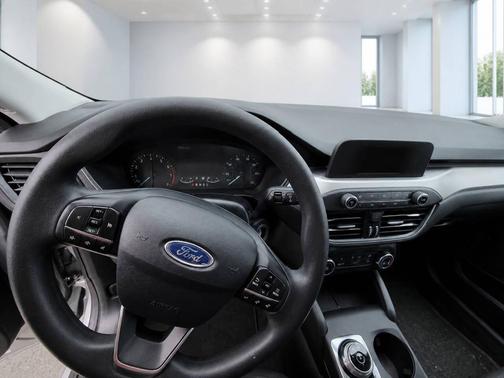 Iconic Silver 2021 Ford Escape S