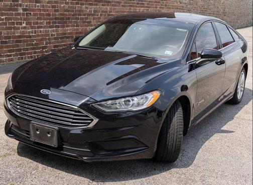 Shadow Black 2018 Ford Fusion Hybrid S