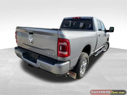 2024 RAM 2500 Laramie Crew Cab 4x4 64' Box