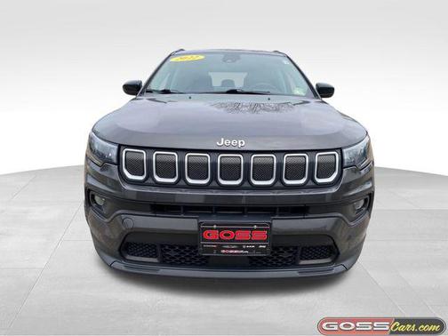 2022 Jeep Compass Latitude FWD
