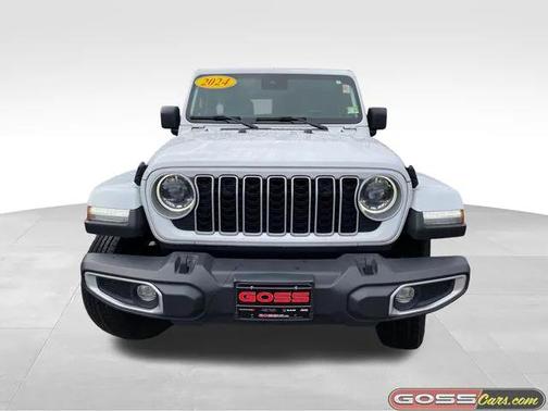 2024 Jeep Wrangler 4-Door Sahara 4x4