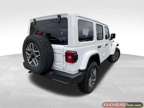 2024 Jeep Wrangler 4-Door Sahara 4x4