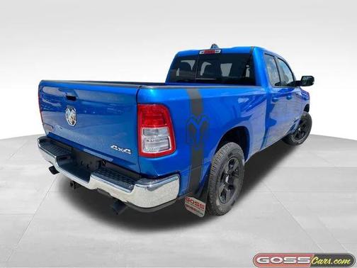 2022 RAM 1500 Big Horn Quad Cab 4x4 64' Box