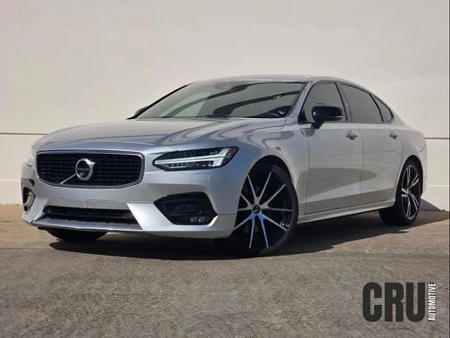 2020 Volvo S90 T6 R-Design