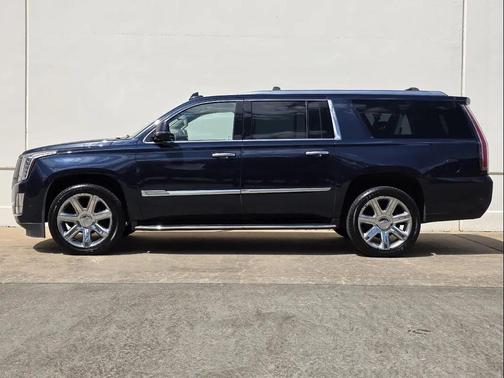 Dark Adriatic Blue Metallic 2017 Cadillac Escalade ESV Luxury