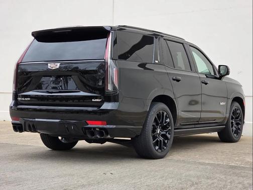 2023 Cadillac Escalade V-Series