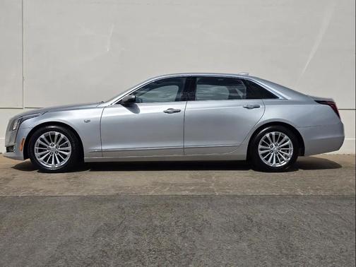 2018 Cadillac CT6 2.0L Turbo Luxury