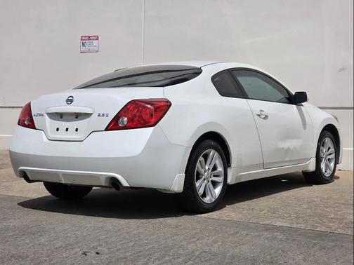Winter Frost Pearl 2012 Nissan Altima 2.5 S