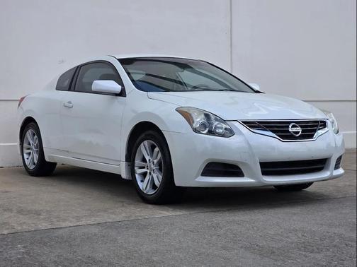 Winter Frost Pearl 2012 Nissan Altima 2.5 S