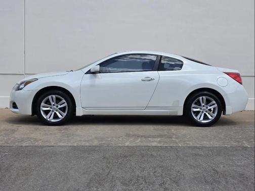 Winter Frost Pearl 2012 Nissan Altima 2.5 S