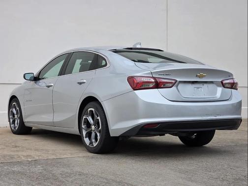 2020 Chevrolet Malibu FWD LT