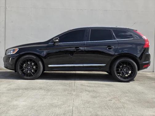 2016 Volvo XC60 T5 Drive-E Premier