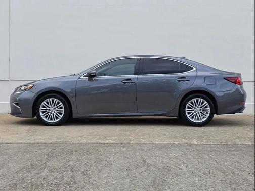 Silver 2017 Lexus ES 350 Base