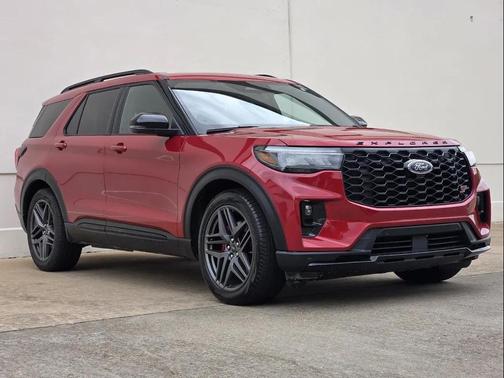 Rapid Red Metallic Tinted Clearcoat 2025 Ford Explorer ST