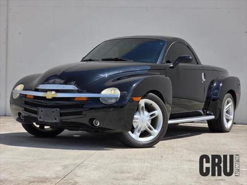 2004 Chevrolet SSR LS