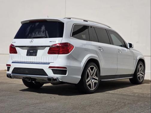 White 2016 Mercedes-Benz AMG GL 4MATIC