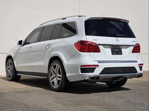White 2016 Mercedes-Benz AMG GL 4MATIC