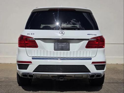 White 2016 Mercedes-Benz AMG GL 4MATIC