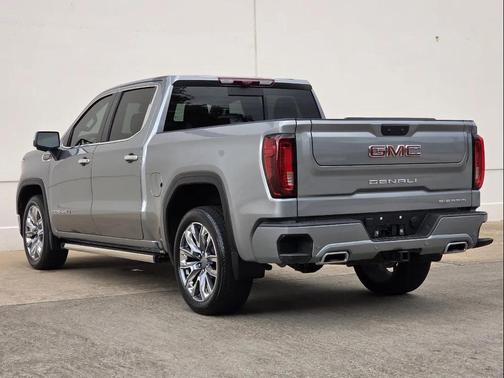 Sterling Metallic 2024 GMC Sierra 1500 Denali