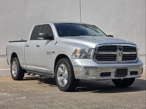 Bright Silver Metallic Clearcoat 2016 RAM 1500 Lone Star